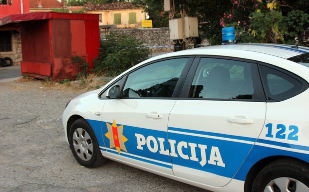 Policija
