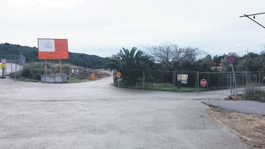 Pržno, Katari