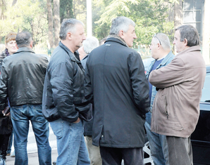 Radnici Novi duvanski kombinat
