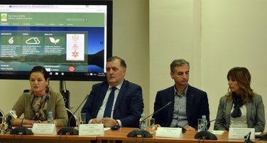 Zagađenje vazduha, pres