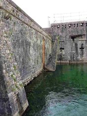 Stari grad, bedem, Kotor