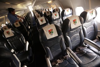 vion, Bolivian Airlines