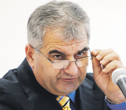 Vaselj Siništaj