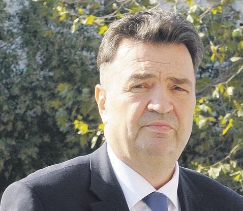 Duško Knežević