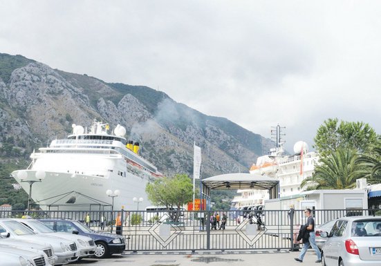Luka Kotor (novine)