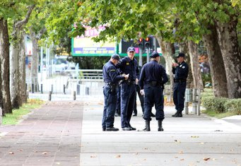 Policija