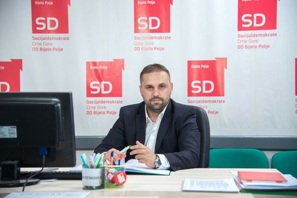 Nermin Bećirović