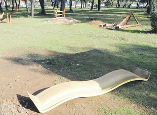 park, mobilijar