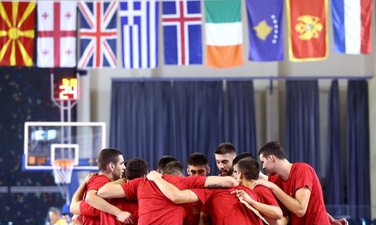 Mlada košarkaška reprezentacija
