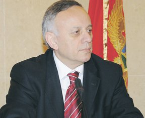 Dušan Mrdović (Novina)