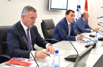 Milo Đukanović, Velimir Mijušković