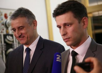 Tomislav Karamarko, Božo Petrov