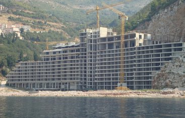 Hotel As, Perazića do