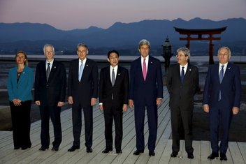 G7