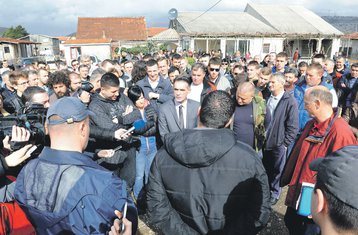 Iseljenje porodice Vlahović