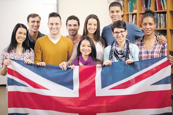 studenti Velika Britanija (novina)