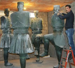 Mitar Živković- skulptura oro