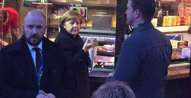 Angela Merkel jede pomfrit