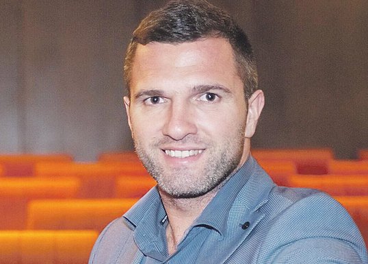 Vojislav Kaluđerović (novina)