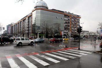 Bulevar Svetog Petra, raskrsnica