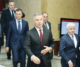 Milo Đukanović, saradnici