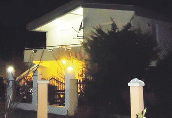Kuća, Makaza
