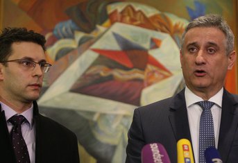 Božo Petrov, Tomislav Karamarko