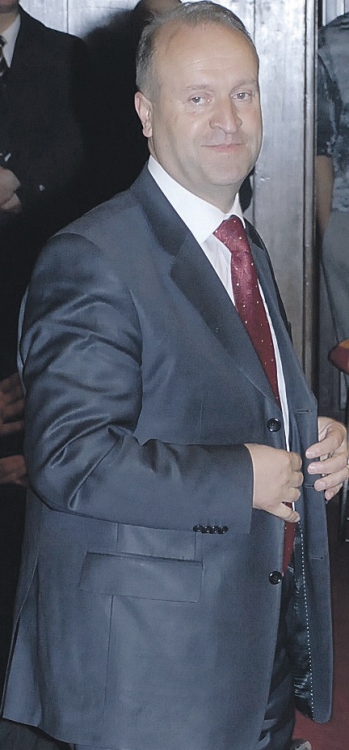 Izet Bralić