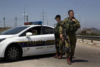 Izraelska policija, Izraelska vojska