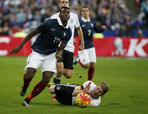 Bastijan Švajnštajger i Pol Pogba
