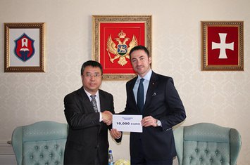 Žang Ćijang, Aleksandar Bogdanović