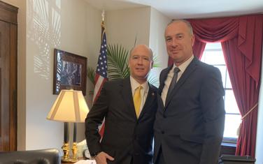 Đeka i kongresmen iz Alabame, Robert Aderholt