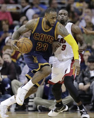 Lebron Džejms