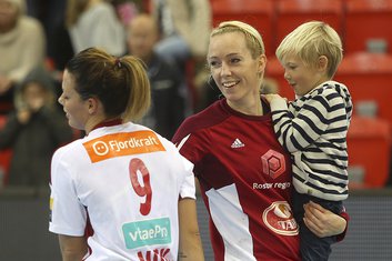 Katrine Lunde i Nora Merk
