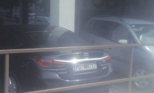 Božidar Vuksanović, službeno auto