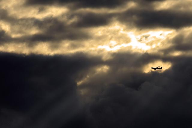 Vrijeme, Oblaci, Avion,