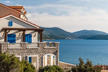 Luštica Bay