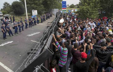 Migranti, Srbija, Mađarska