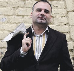 Dino Mustafić
