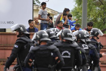 Mađarska migranti
