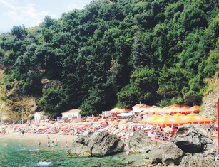 Plaža Mogren, Budva