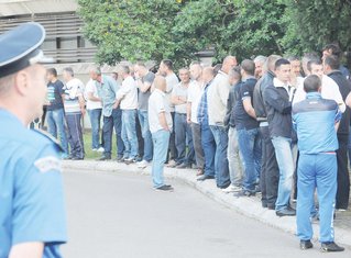 Radnici Rudnika boksita, protest
