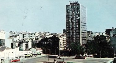 Hotel Slavija (Novina)