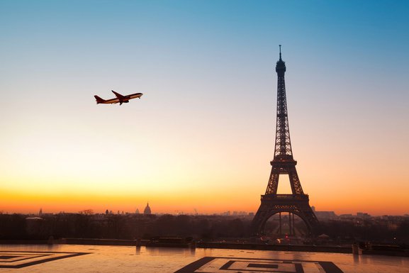 Pariz, avion