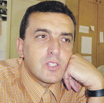 Srđan Vukadinović