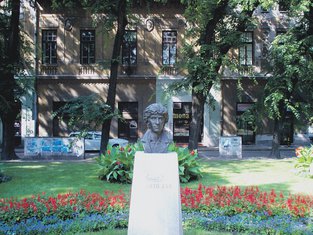 Danilo Kiš spomenik Subotica