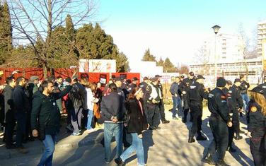 Policija na gradilištu novog vrtića u Baru