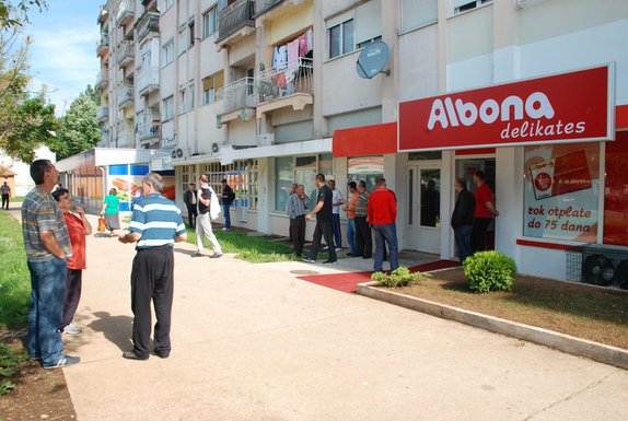 Albona protest