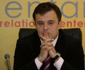 Zlatko Vujović