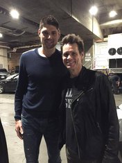 Nikola Vučević, Džim Keri